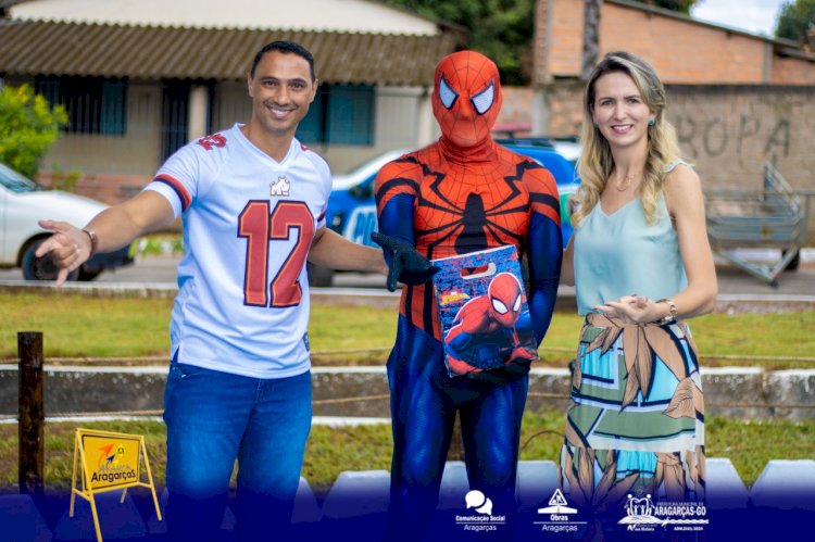INAUGURAÇÃO DA  PRAÇA DO JARDIM DAS PALMEIRAS