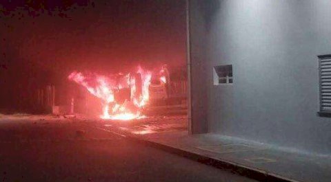 Governo cita “atos de vandalismo” e aciona forças de segurança em rodovias de MT
