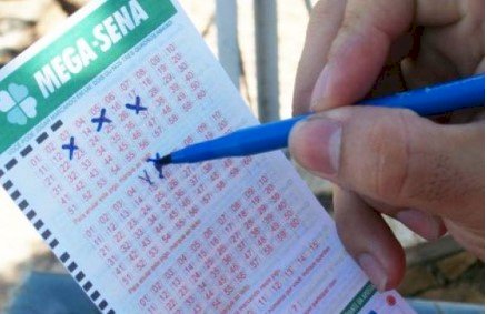 Três apostas de MT acertam cinco números na Mega e ganham R$ 36 mil cada