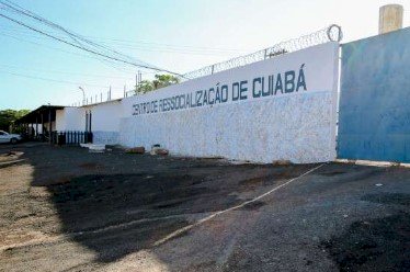 Sesp fecha antigo presídio do Carumbé e transfere presos para Várzea Grande