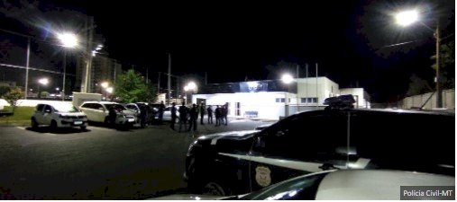 Polícia Civil cumpre mandados contra associação criminosa especializada em furtos de Hilux