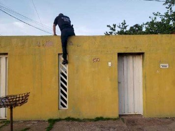 Mulher que deu calotes milionários em arquitetos e famílias carentes é alvo de operação em Cuiabá