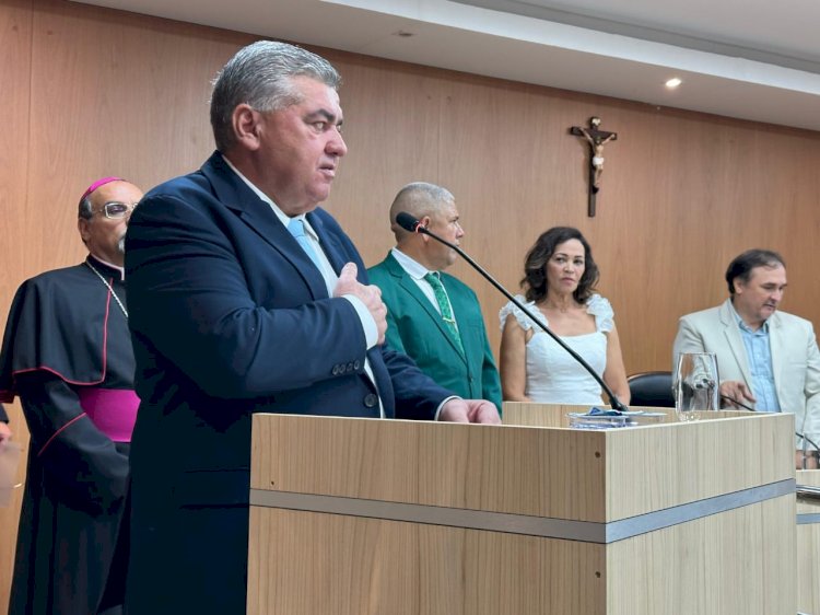Prefeito, vice e vereadores tomam posse, em Barra do Garças; nova equipe de secretários é anunciada